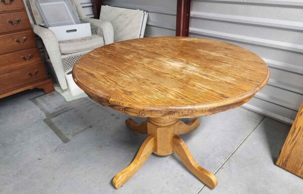 Round Wood Table With Leaf