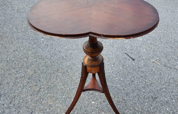 Antique Clover Side Table